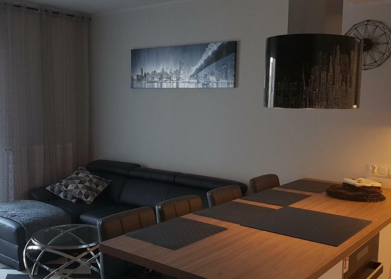 Apartament New York Rozana 19 Poznan Exterior photo